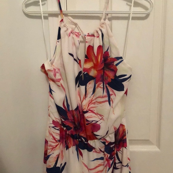 Floral halter dress - Picture 1 of 1